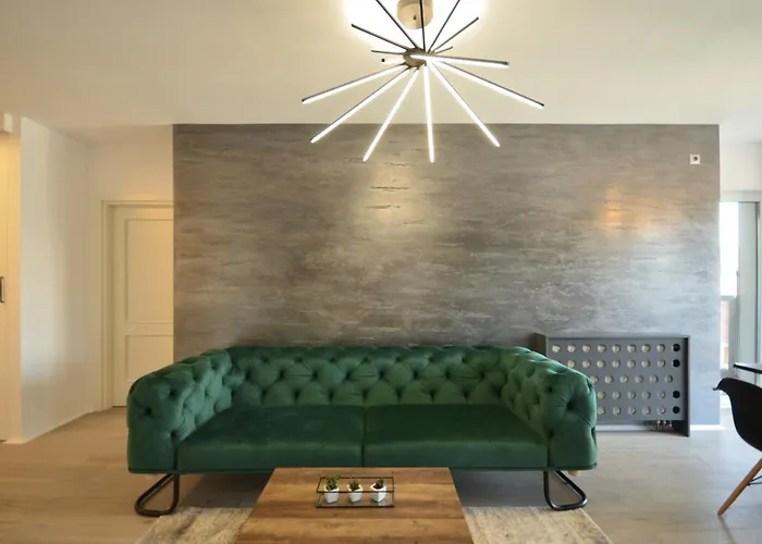 Alice Luxury Apartment